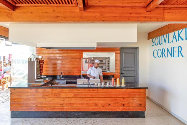 Roda Beach Resort & Spa