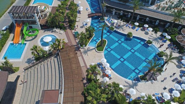 Sunis Evren Beach Resort & Spa