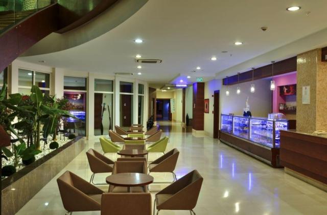 Sunis Evren Beach Resort & Spa