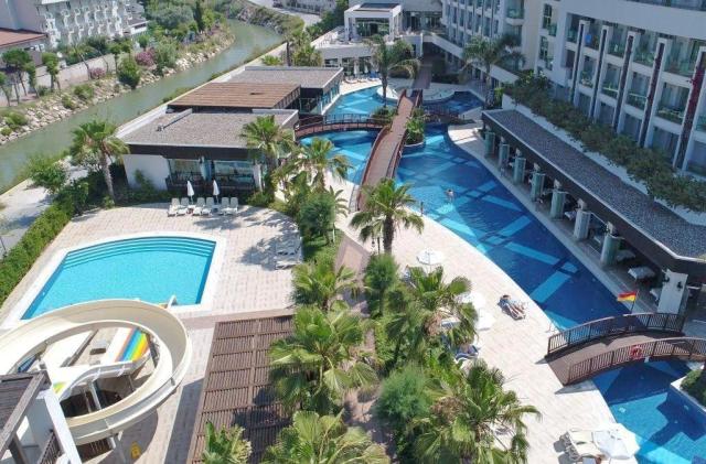 Sunis Evren Beach Resort & Spa