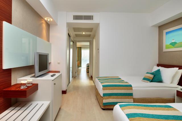 Sunis Evren Beach Resort & Spa