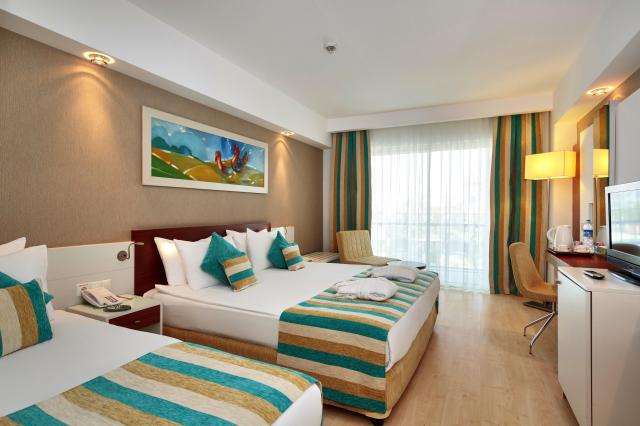 Sunis Evren Beach Resort & Spa