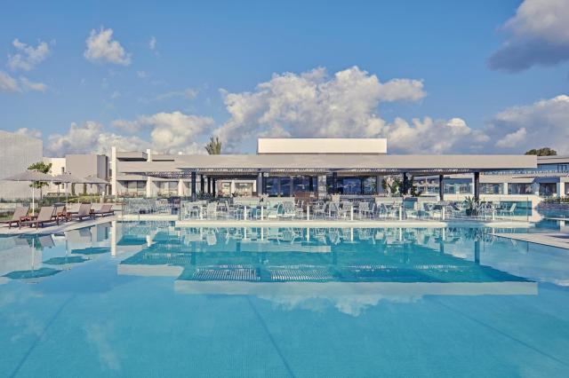 Atlantica Dreams Resort