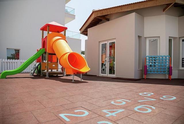 Vangelis Hotel & Suites