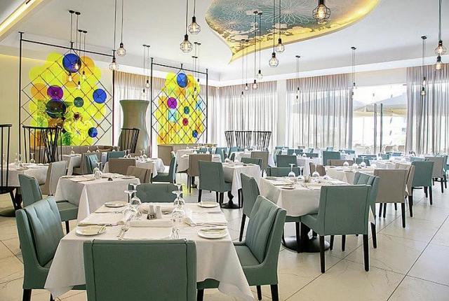 Vangelis Hotel & Suites