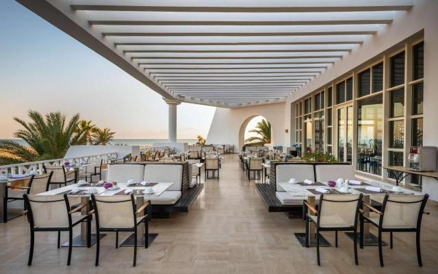 Radisson Blue Palace Resort & Thalasso