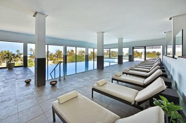Radisson Blue Palace Resort & Thalasso