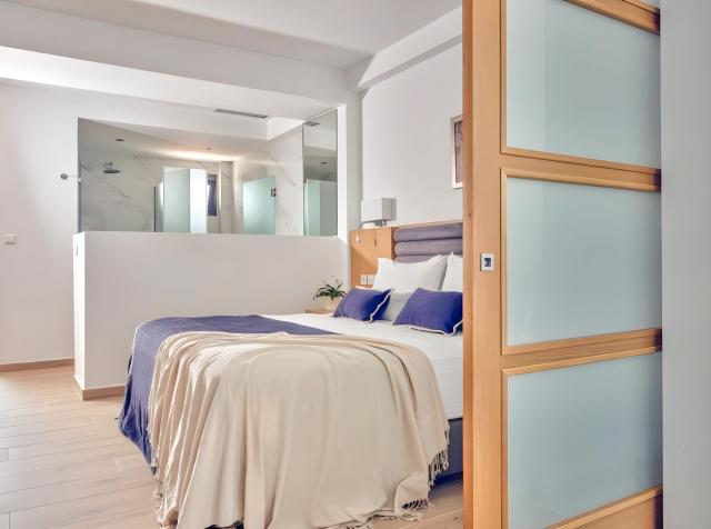 Cavo Orient Beach