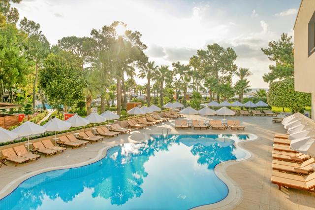 Seven Seas Hotel Life