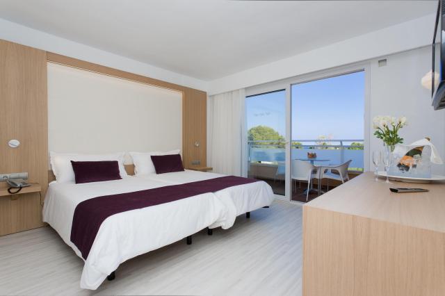 Insotel Club Cala Mandia