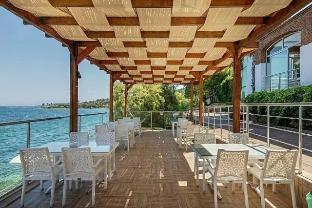 Blue Dreams Resort