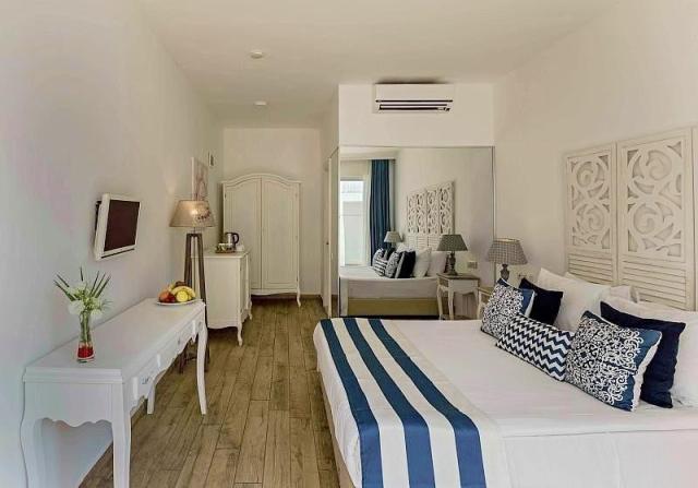 Blue Dreams Resort