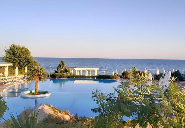 Sineva Beach