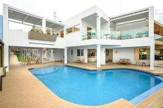 Mare Boutique