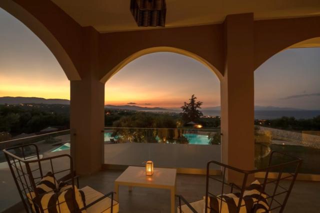 Villa Side Hotel