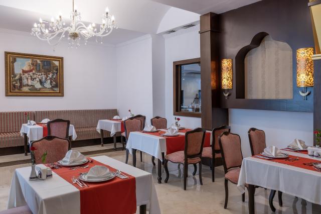 Roma Beach Resort & Spa