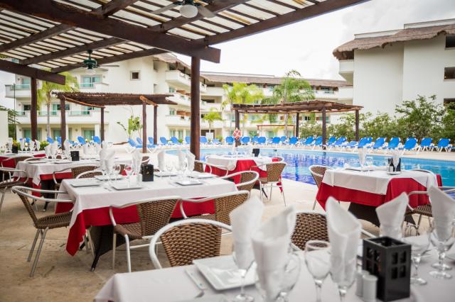 BlueBay Grand Esmeralda