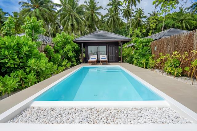 Royal Island Resort & Spa