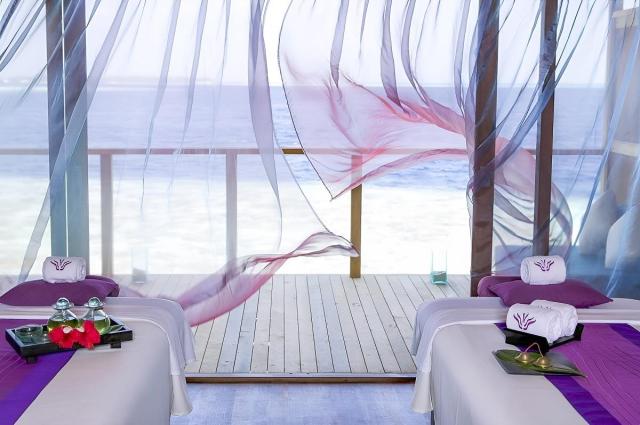 Vilamendhoo Island Resort & Spa