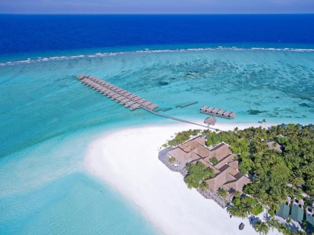 Meeru Island Resort & Spa