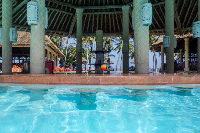 Neptune Paradise Beach Resort & Spa