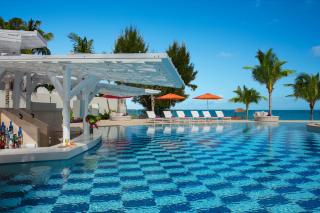 Breathless Cancun Soul Resort & Spa