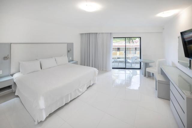Viva Wyndham Dominicus Beach