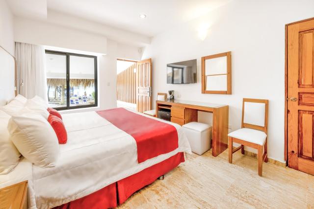 Viva Wyndham Dominicus Beach