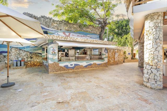 Viva Wyndham Dominicus Beach