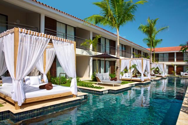 Dreams Flora Resort & Spa