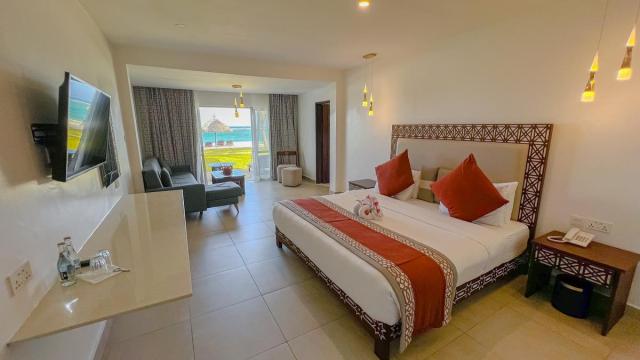 Southern Palms Beach Resort