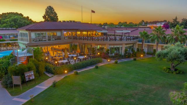 Sun Club
