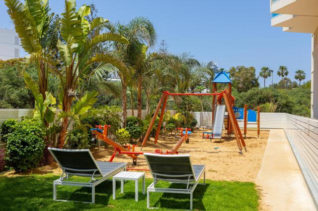 Nissiblu Beach Resort