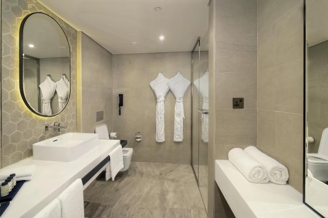 Sheraton Abu Dhabi Hotel & Resort