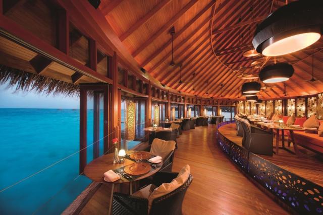 Constance Halaveli Resort