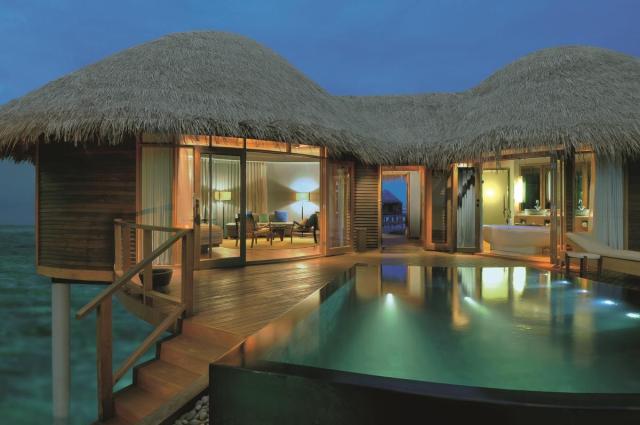 Constance Halaveli Resort