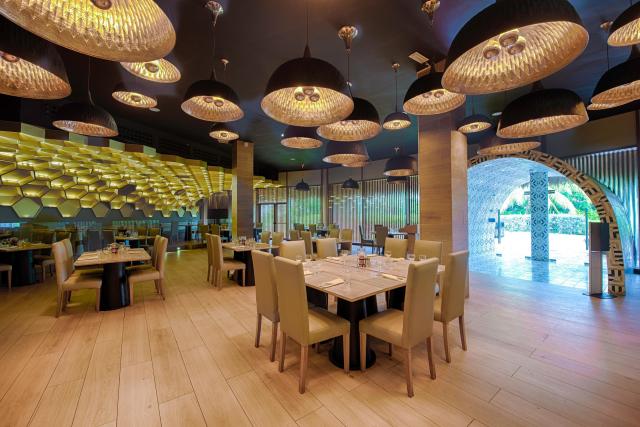 Grand Sirenis Cocotal Beach Resort