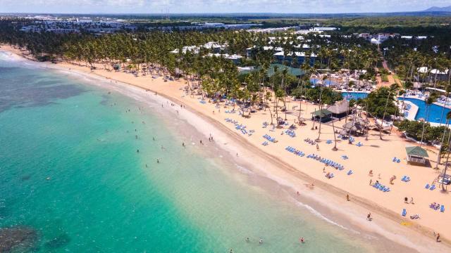 Grand Sirenis Cocotal Beach Resort