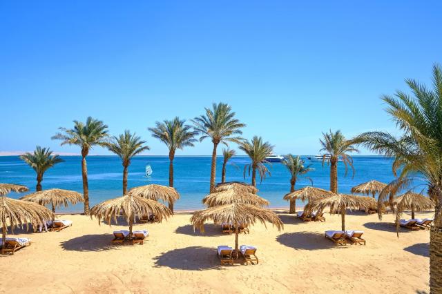 Serry Beach Resort