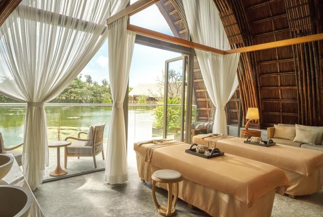 Intercontinental Phu Quoc Long Beach Resort