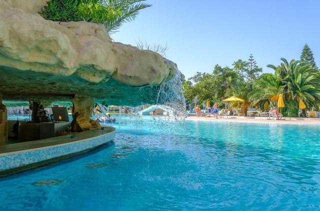 Mahdia Beach & Aquapark