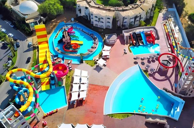 Mahdia Beach & Aquapark