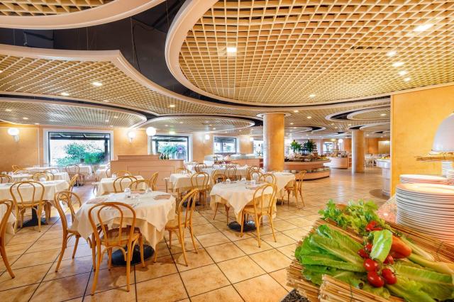 Sant Elmo Beach Hotel