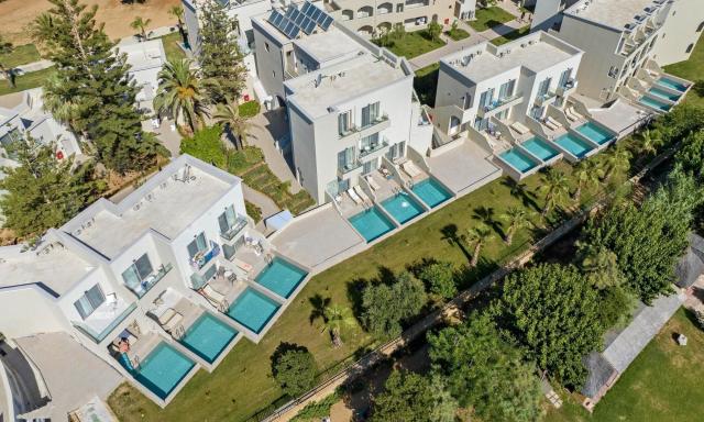 Vantaris Luxury Beach Resort
