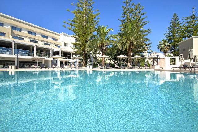 Vantaris Luxury Beach Resort
