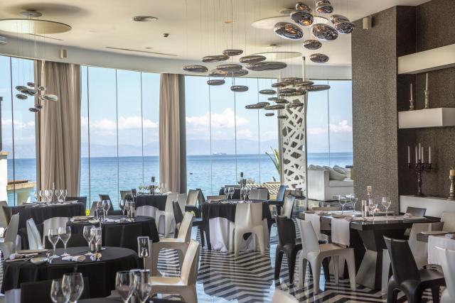 Ixian Grand & Ixian All Suites