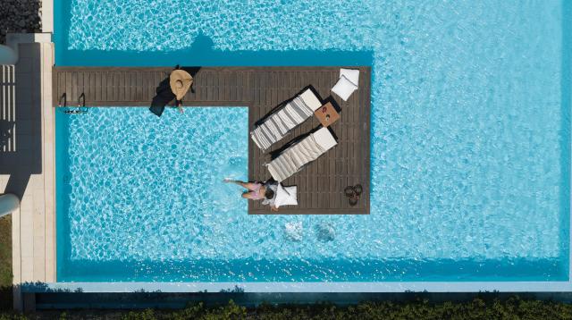 Ixian Grand & Ixian All Suites