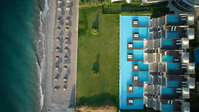 Ixian Grand & Ixian All Suites