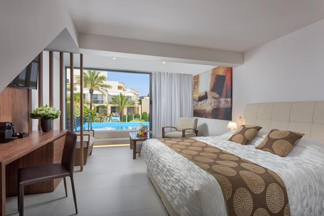 Ixian Grand & Ixian All Suites