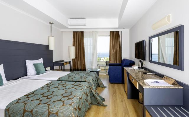Sealight Resort